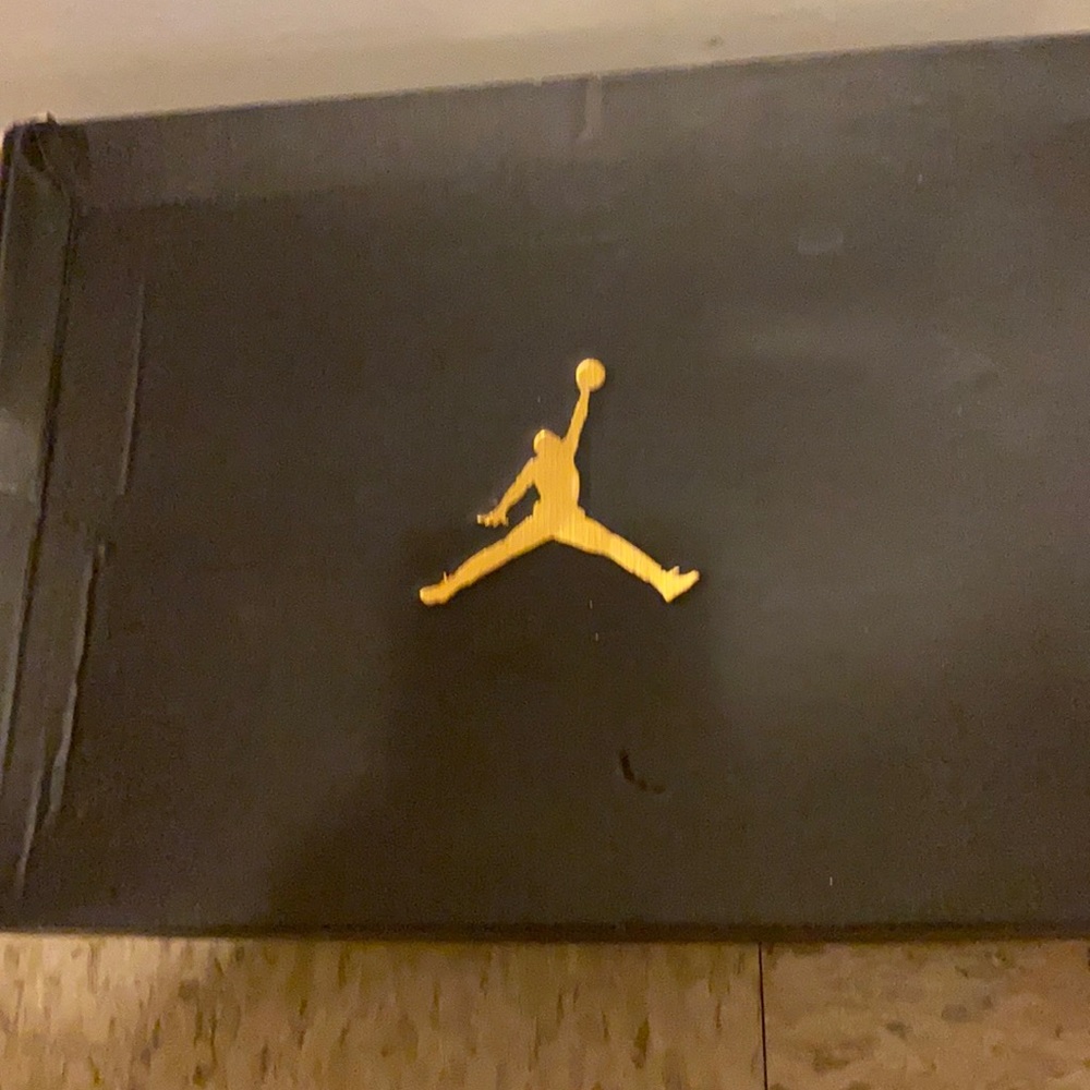 Jordan 5s. Real pretty purple😍😍